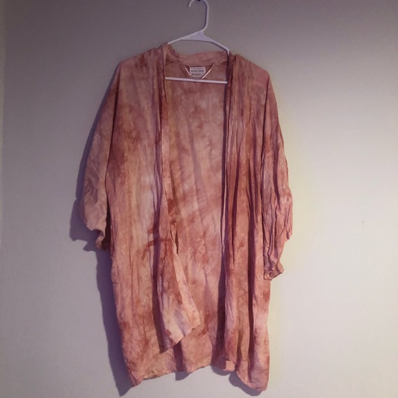 Melrose & Market Tie Dye Kimono in pink/white - Picture 3 of 4